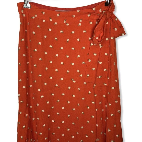 PERSEVERANCE LONDON Red Floral Hi-low Wrap 6 new - Picture 7 of 11